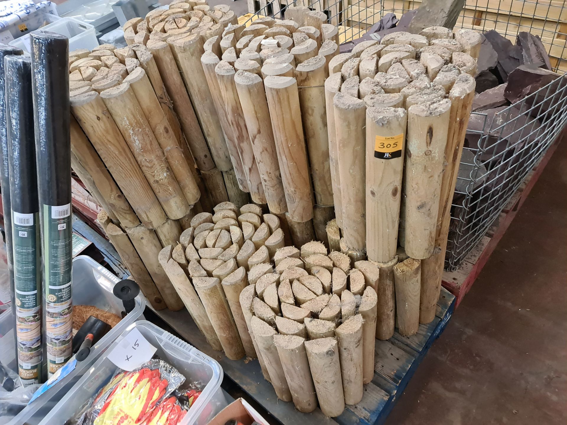 10 bundles of border posts/log roll