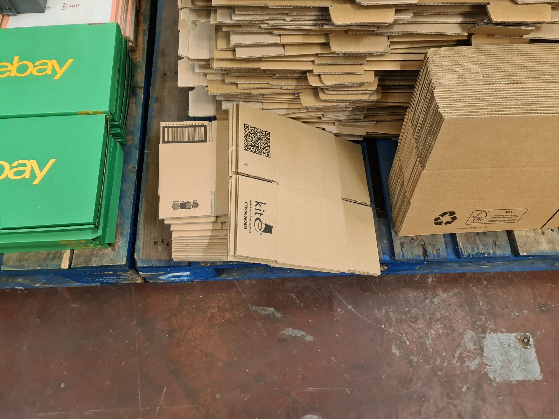 Quantity of cardboard boxes - the contents of a pallet - Image 4 of 5