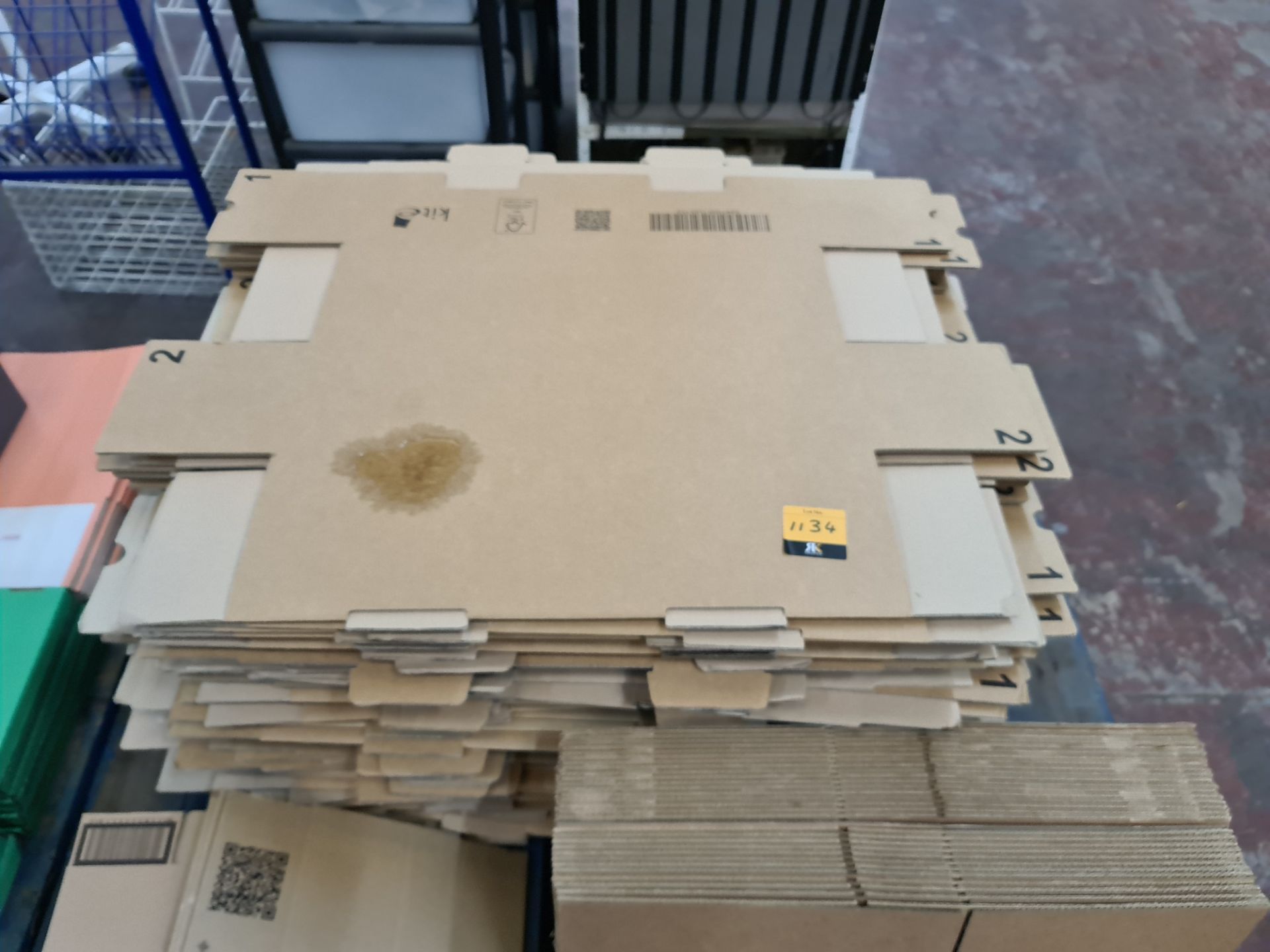 Quantity of cardboard boxes - the contents of a pallet - Image 3 of 5