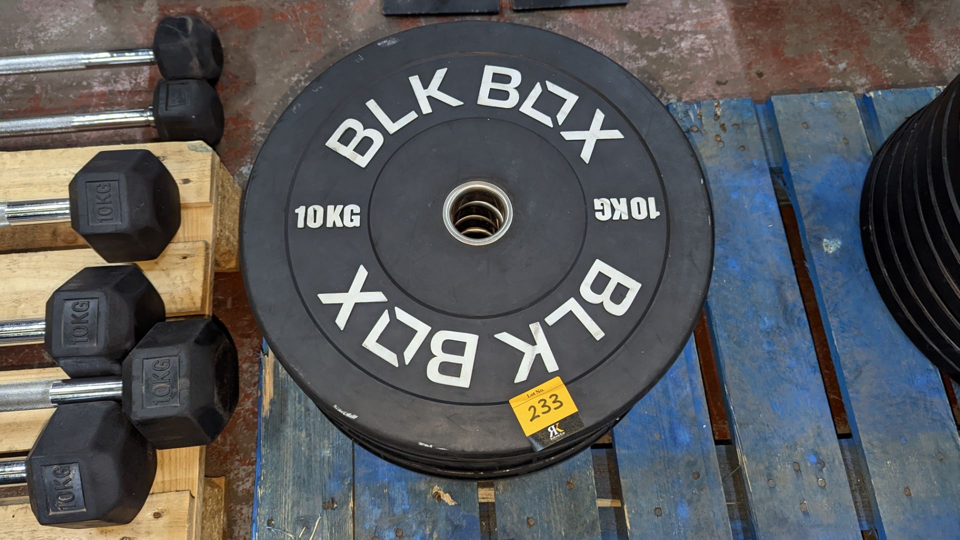 6 off BLKBOX 10kg rubberised Olympic plates - Image 2 of 3