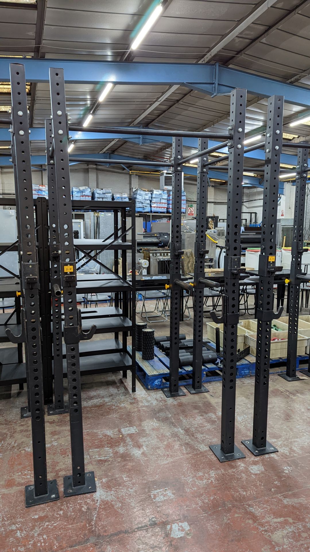 Power Rack comprising four vertical supports (each approximately 250 cms tall), four horizontal rods