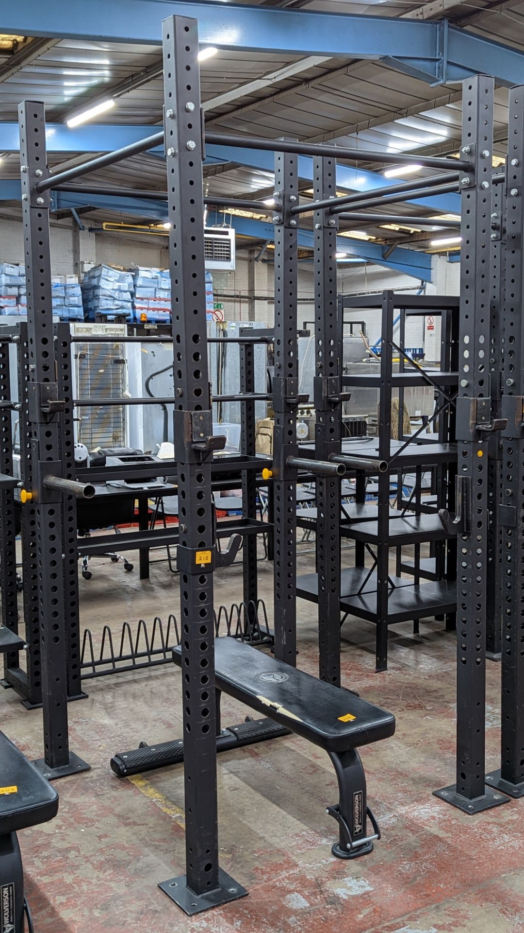 Power Rack comprising four vertical supports (each approximately 250 cms tall), four horizontal rods - Image 3 of 11