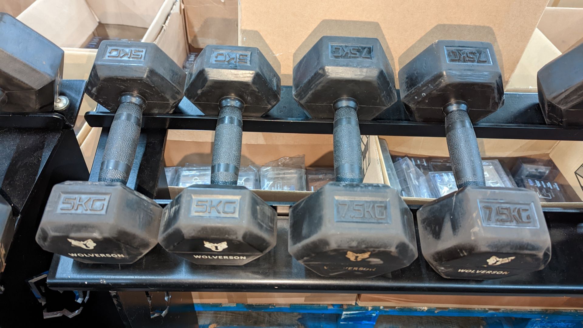 Rack and contents of Wolverson dumbbells. This lot comprises a two tier rack plus nine pairs of dum - Image 3 of 8