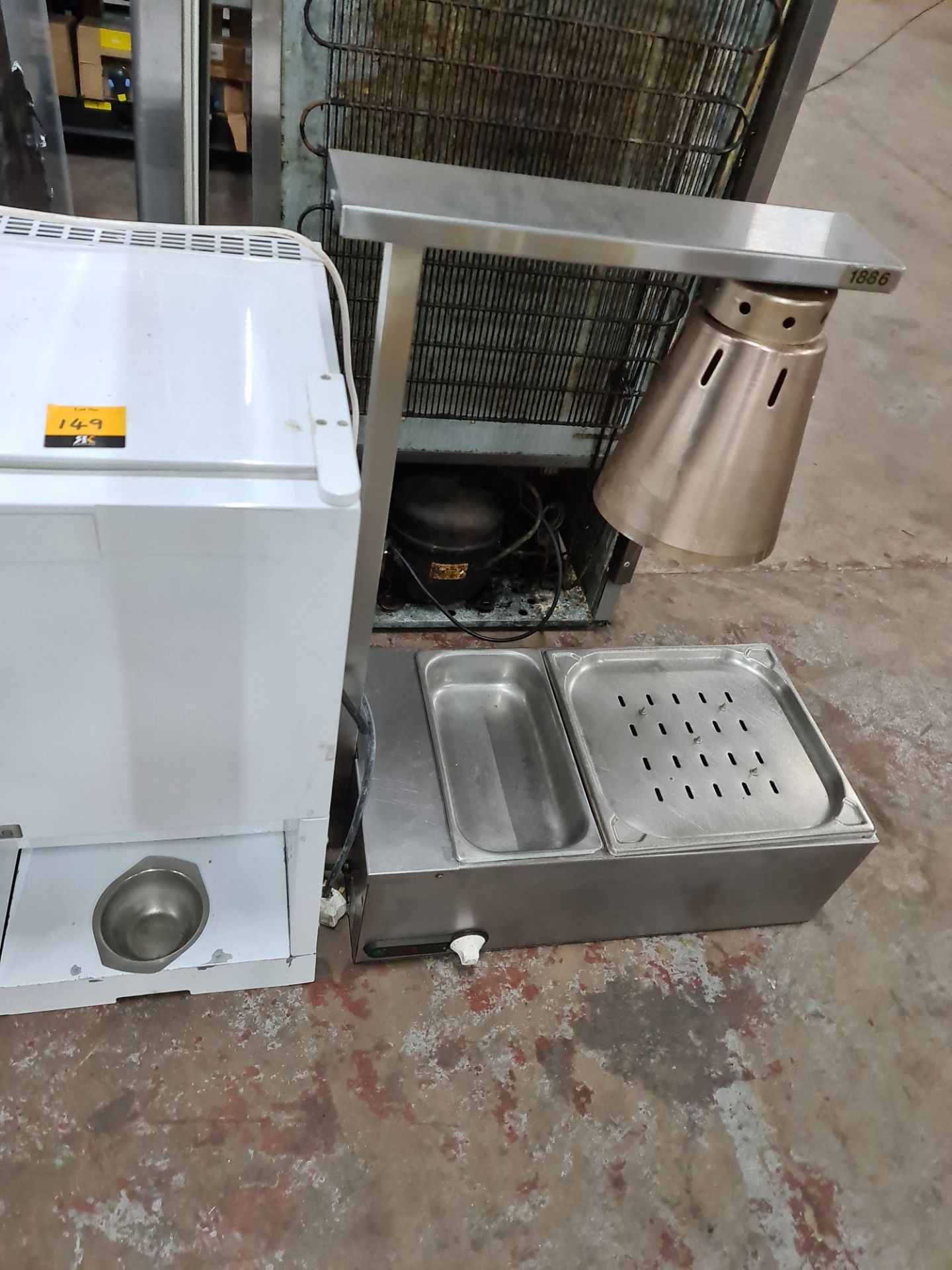 Mixed lot comprising milk pergal, bench top warming unit and Mondial Elite tall freezer (includes do - Image 2 of 13