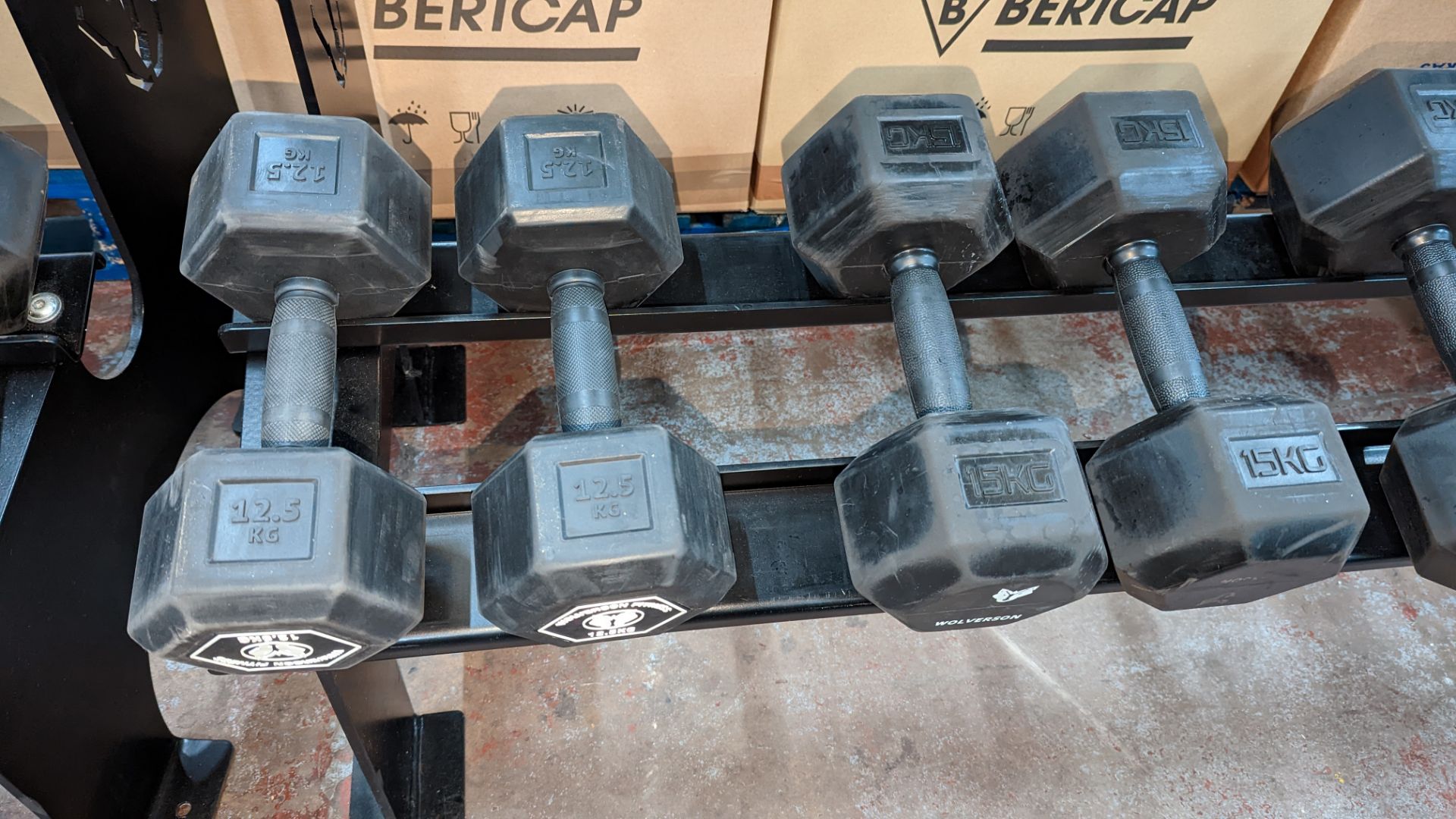 Rack and contents of Wolverson dumbbells. This lot comprises a two tier rack plus nine pairs of dum - Image 6 of 8