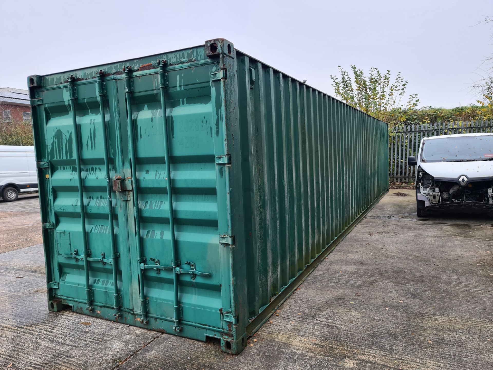 Shipping container, 40 foot in length including contents. The contents appear to comprise flatpack - Image 3 of 10