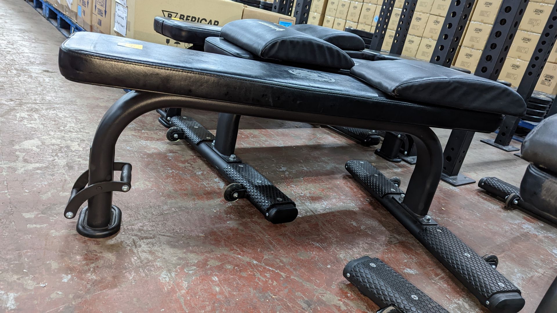 Wolverson padded gym bench, including wheels for easy mobility plus removable padded head rest - Image 6 of 6