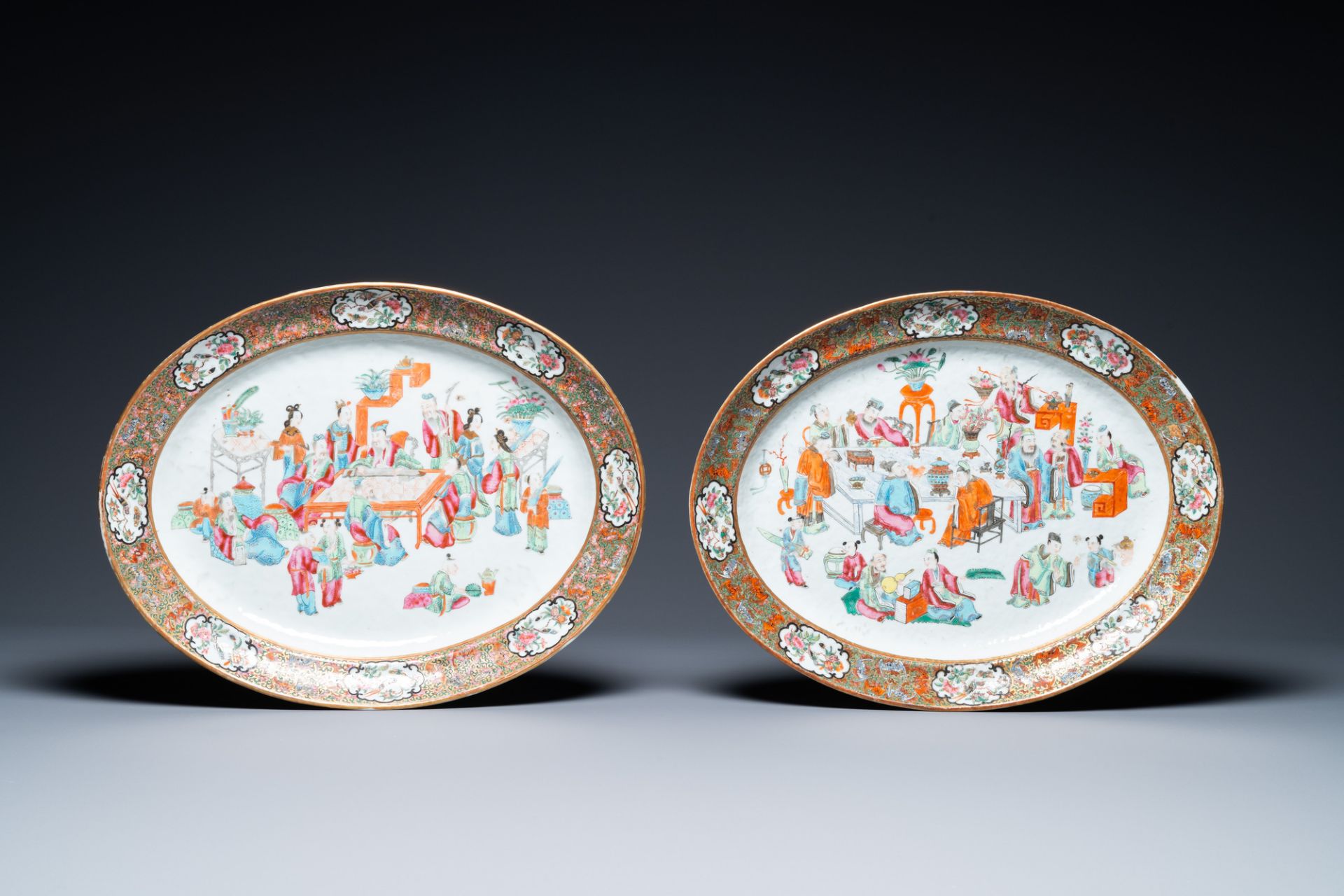 An extensive Chinese Canton famille rose dinner service, 19th C. - Image 23 of 48