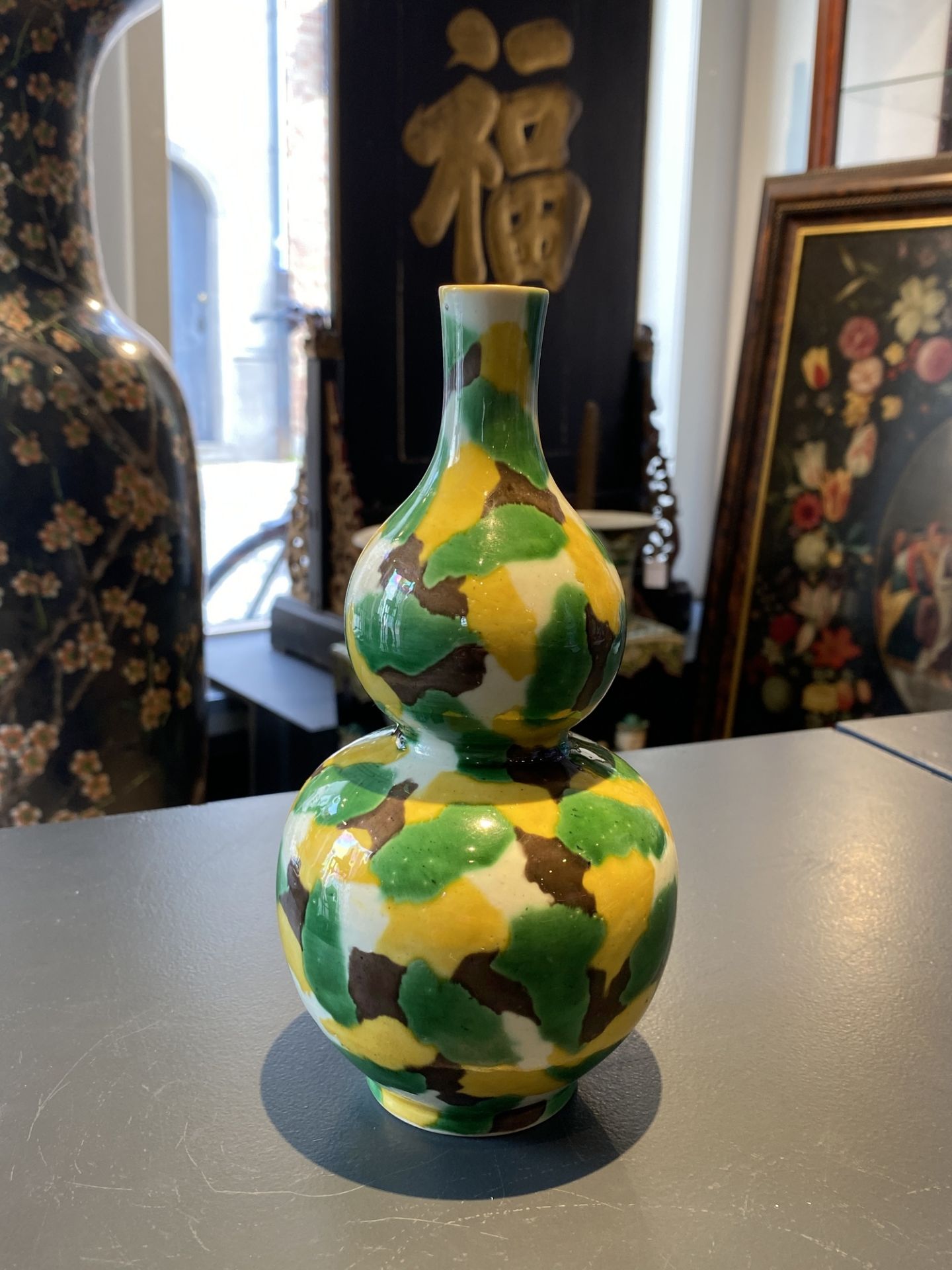 A Chinese sancai-glazed double gourd vase, Kangxi - Image 8 of 15