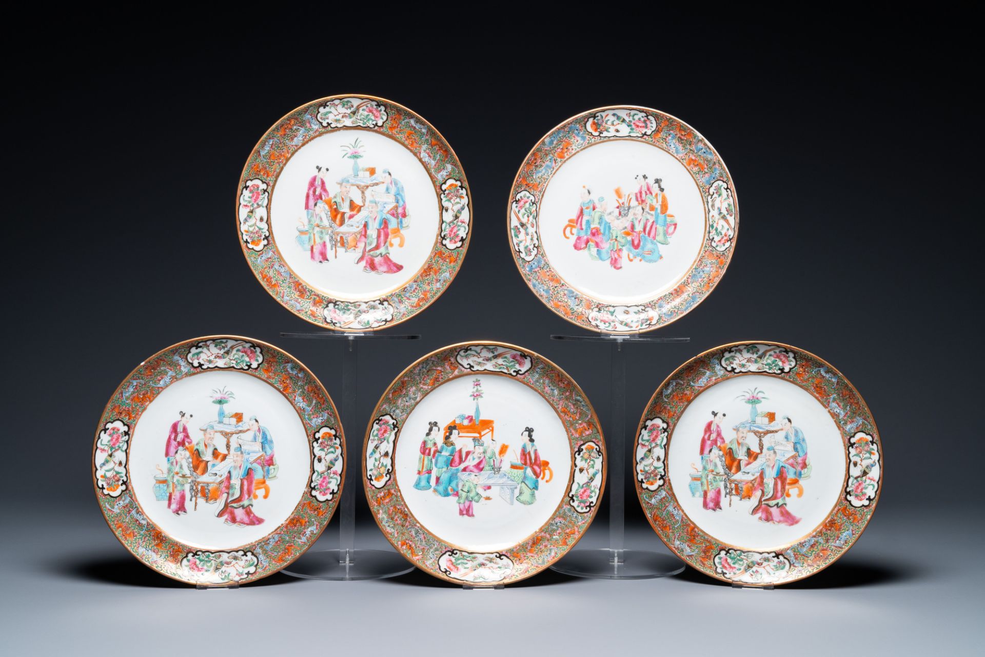 An extensive Chinese Canton famille rose dinner service, 19th C. - Image 13 of 48
