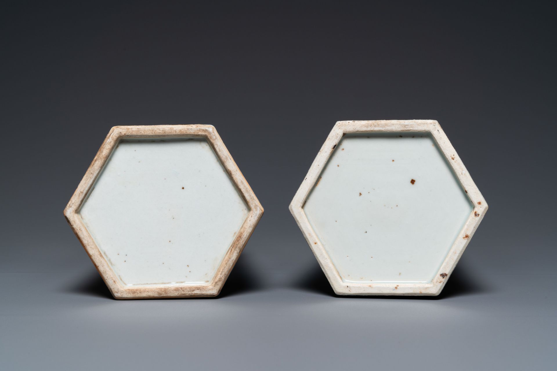 Two Chinese blue and white hexagonal hat stands with landscapes, 19th C. - Image 6 of 6