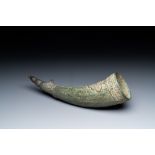 A Vietnamese bronze 'Oliphant' horn or rhyton, L or M_c dynasty, 15/16th C.