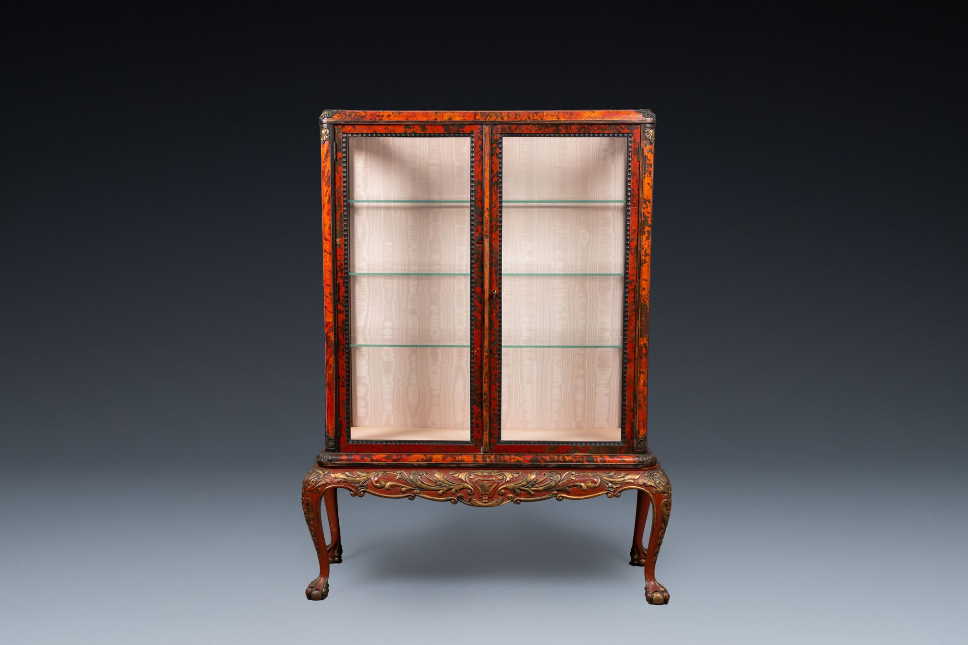 A tortoise veneer display cabinet on painted wooden stand, Maison Franck, Antwerp, ca. 1900 - Image 2 of 11