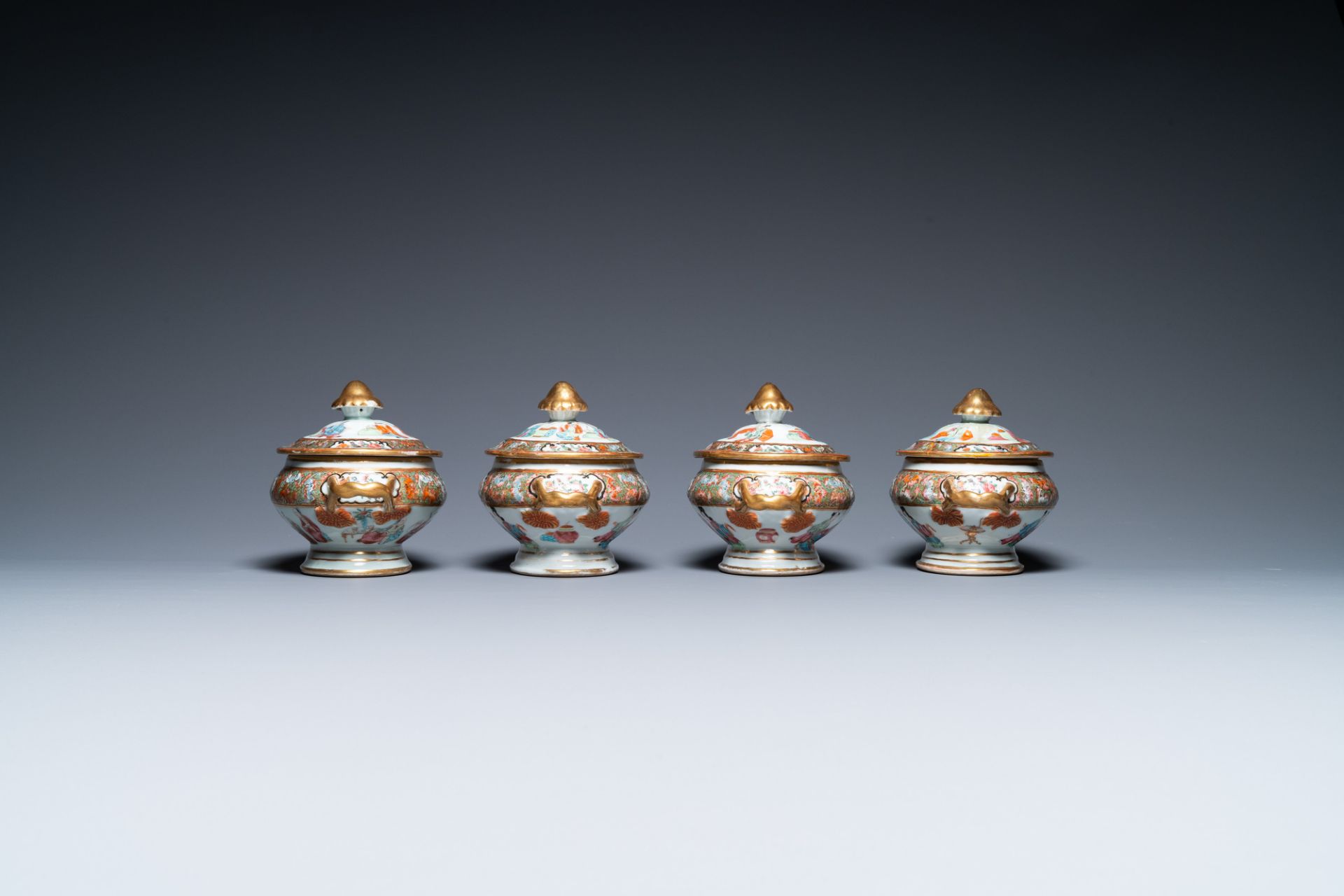 An extensive Chinese Canton famille rose dinner service, 19th C. - Image 26 of 48