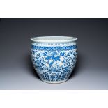 A large Chinese blue and white fish bowl with an eagle and magpies, 19th C.