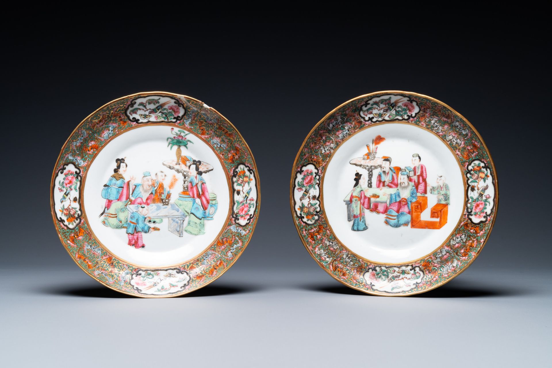 An extensive Chinese Canton famille rose dinner service, 19th C. - Image 48 of 48