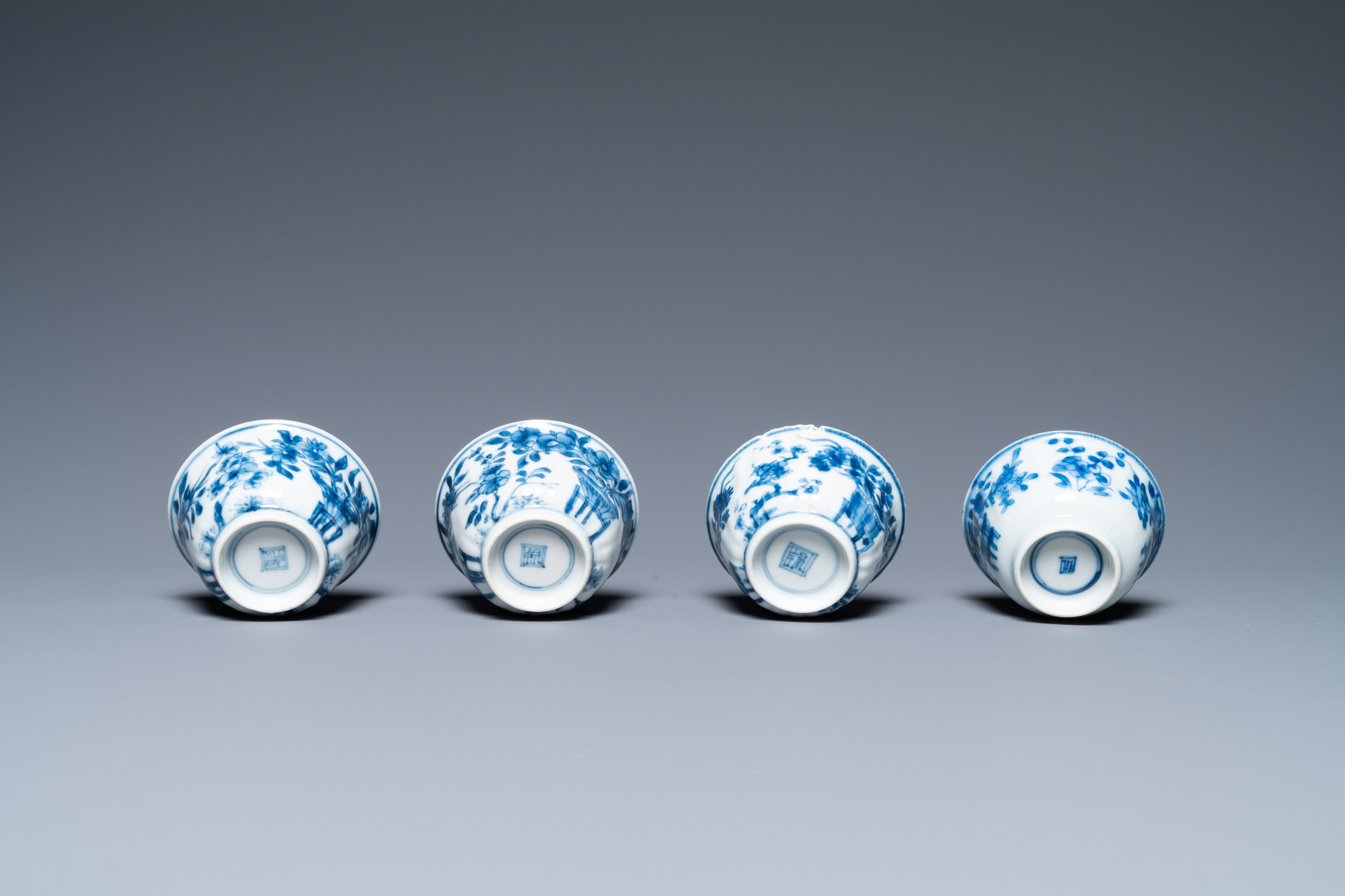 Ten Chinese blue and white saucers and nine cups, Kangxi - Image 11 of 11