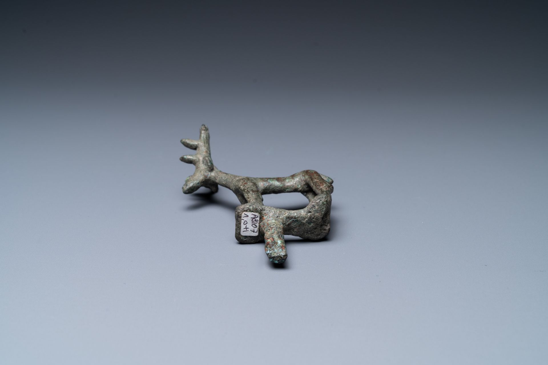 A Luristan bronze deer pin, Iran, 1st millenium BC - Image 3 of 5