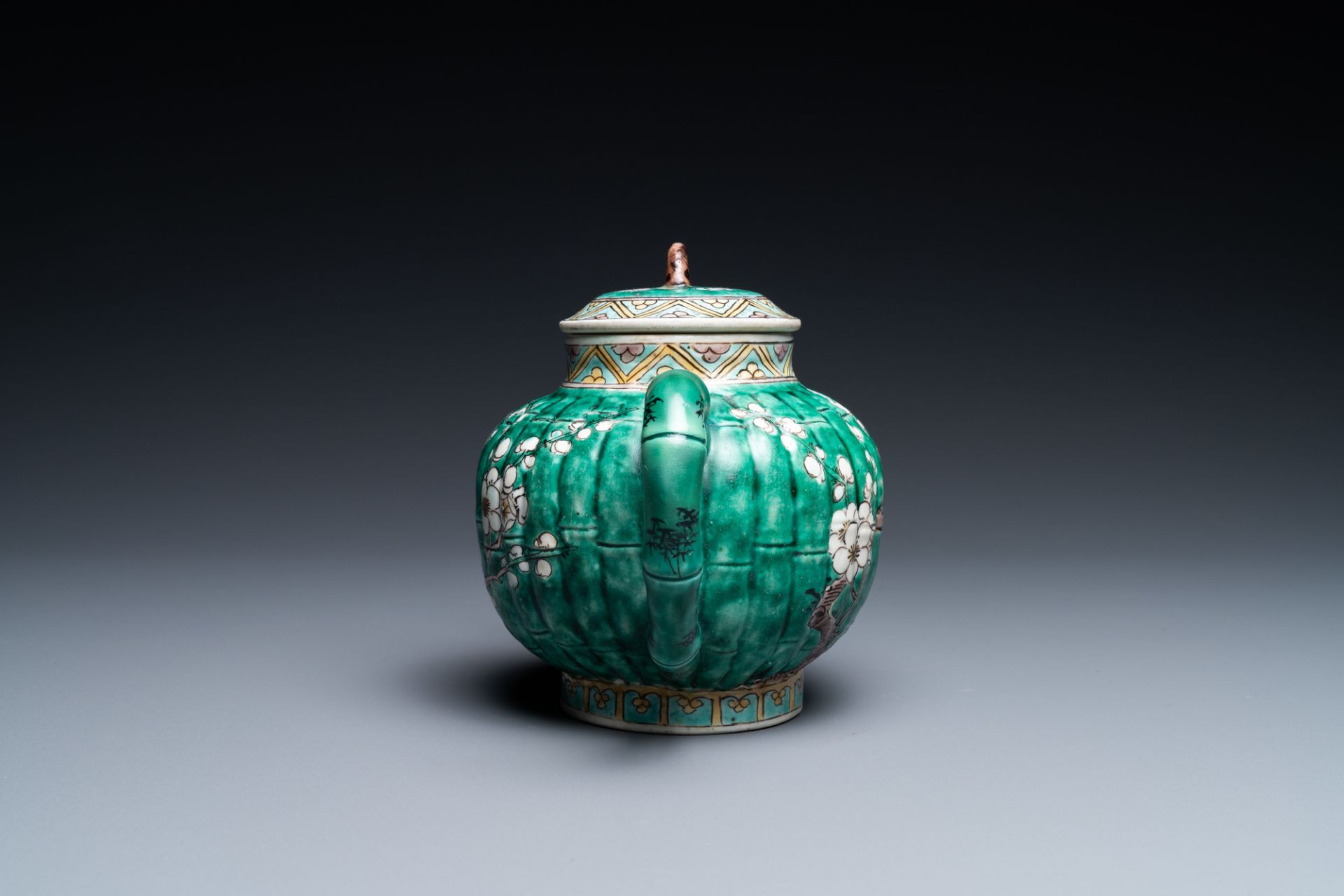 A Chinese ribbed verte biscuit teapot and cover, Kangxi - Image 3 of 9