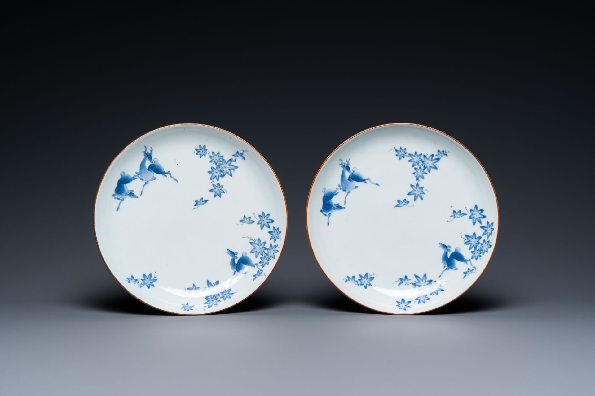 A pair of Japanese blue and white ai-Kakiemon 'deer' plates, Edo, 18th C.