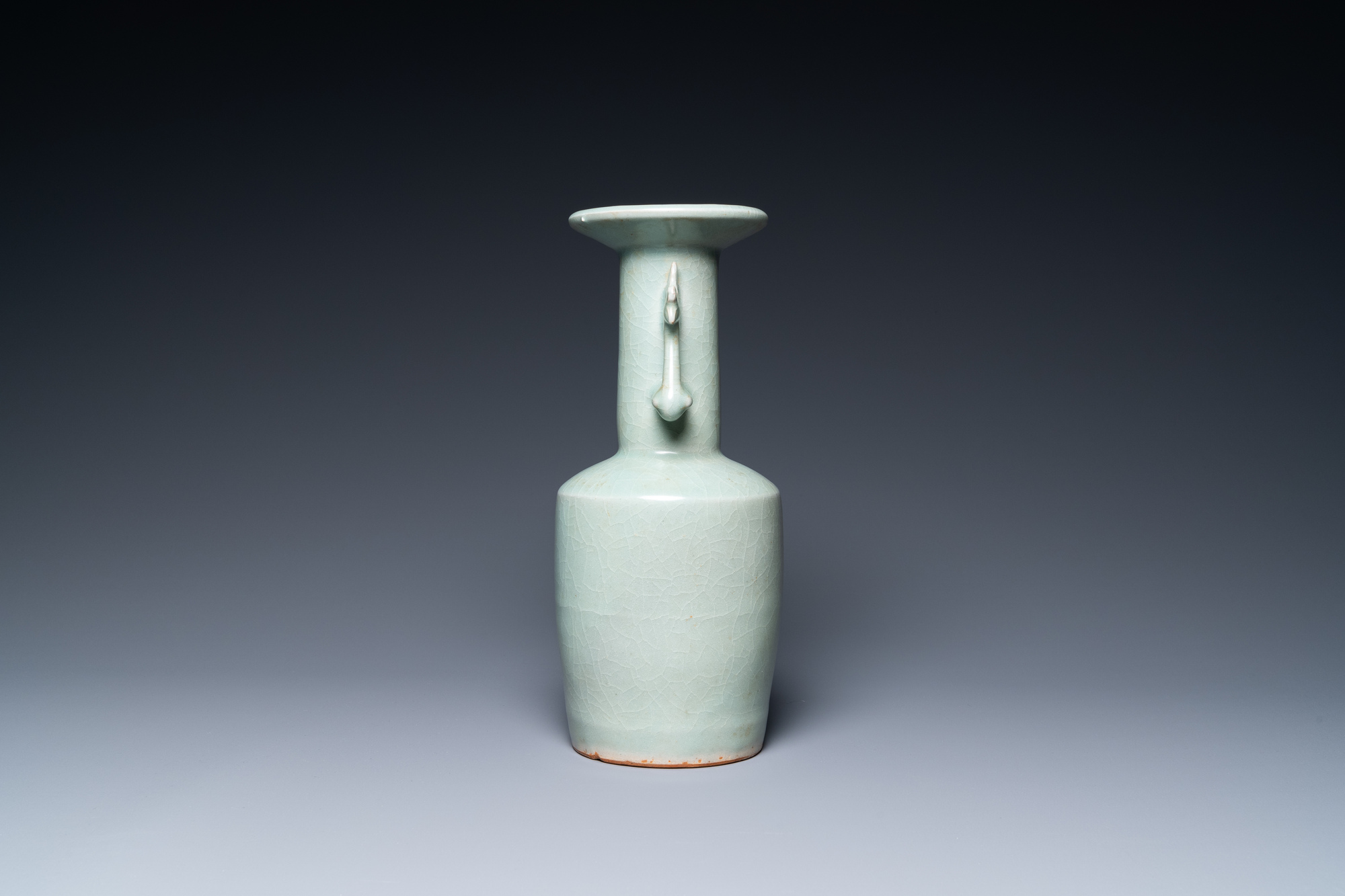 A Chinese Longquan celadon 'kinuta' vase, Southern Song - Image 4 of 6