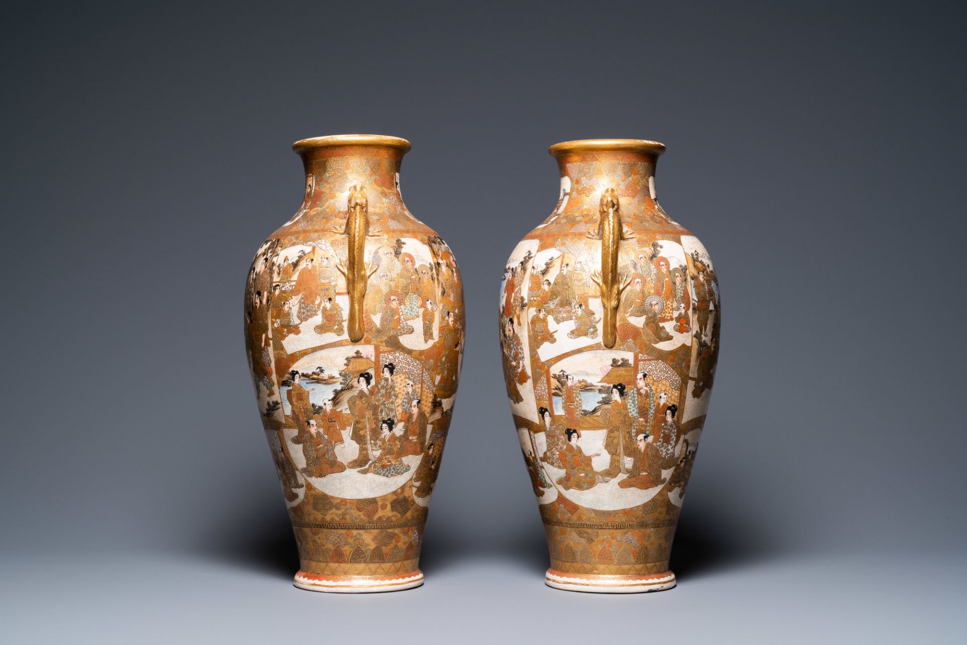 A pair of Japanese Satsuma vases, Kinkozan mark, Meiji, 19th C. - Image 4 of 6