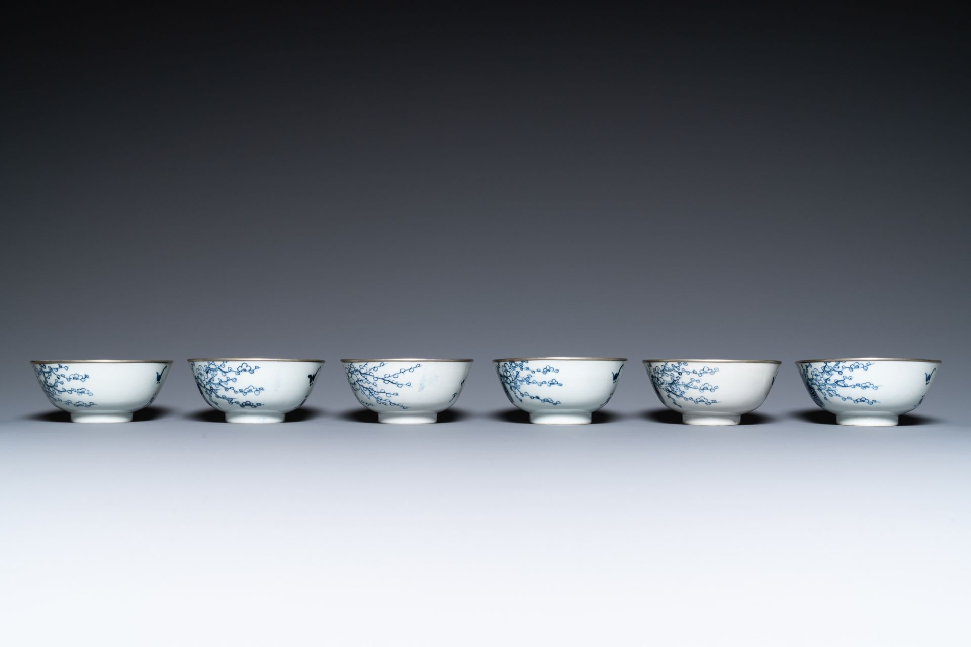 Six Chinese 'Bleu de Hue' bowls for the Vietnamese market, Ngoc mark, 19th C. - Image 5 of 7
