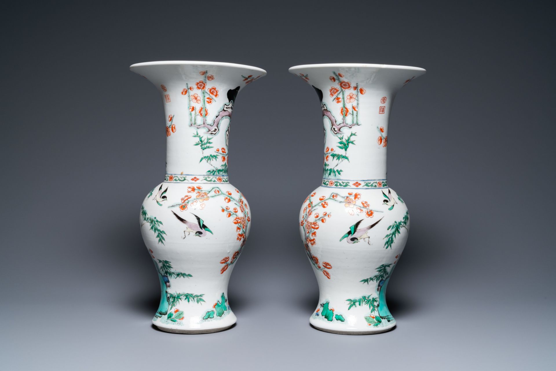 A pair of Chinese famille verte 'yenyen' vases with magpies near prunus, 19th C. - Image 3 of 6