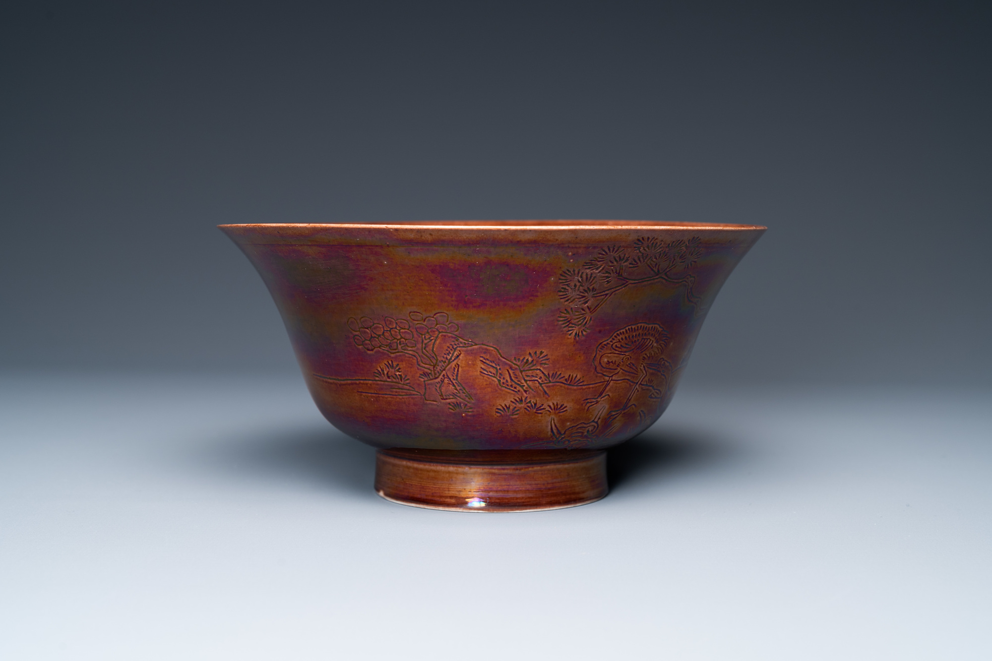 A Chinese aubergine-glazed bowl with incised design of cranes, Kangxi - Image 5 of 7