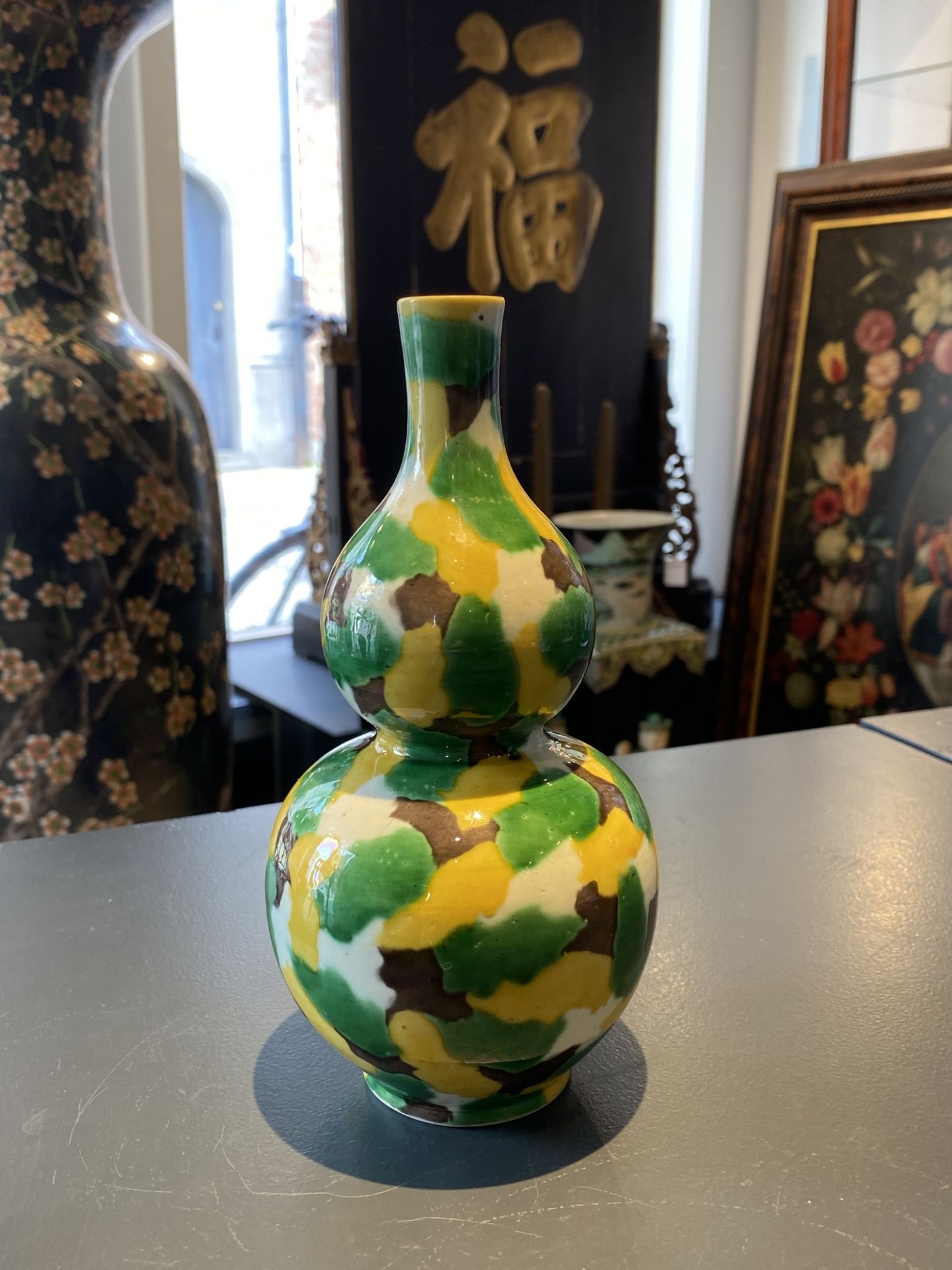 A Chinese sancai-glazed double gourd vase, Kangxi - Image 7 of 15