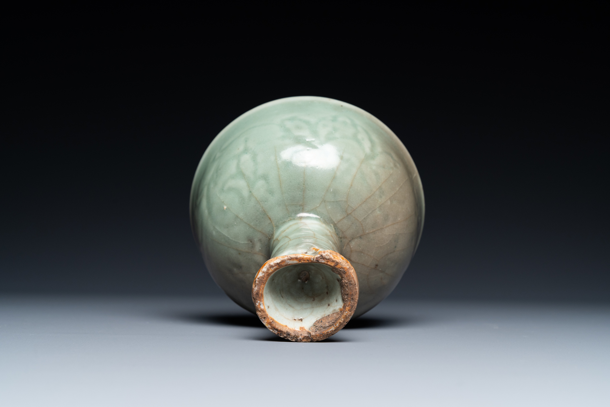 A Chinese Longquan celadon stem cup with underglaze design, Ming - Image 7 of 7