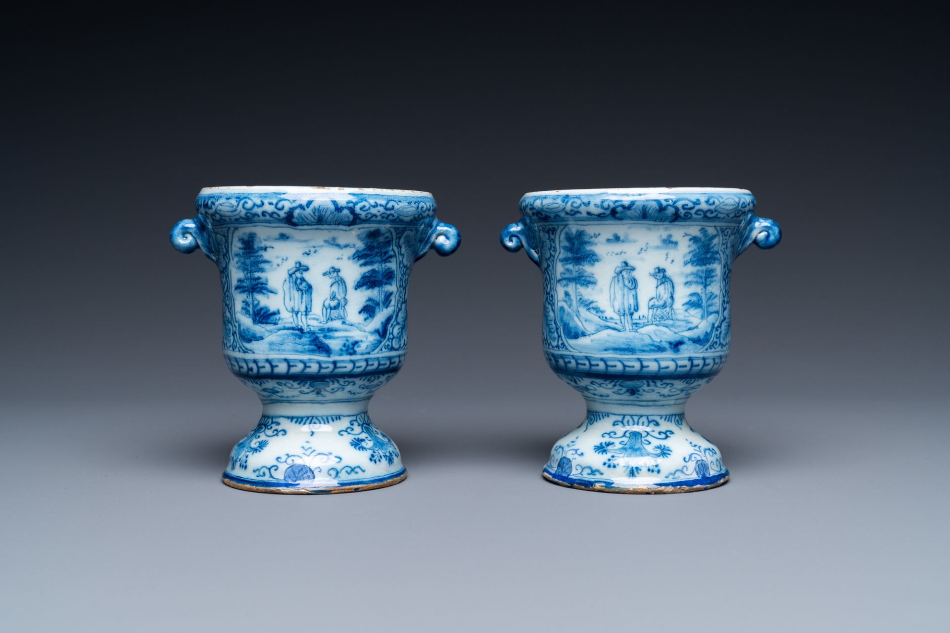 A pair of small Dutch Delft blue and white jardinires, 18th C. - Image 3 of 8