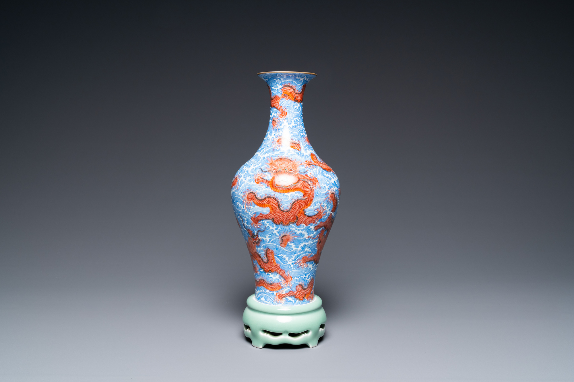 A Chinese revolving 'dragon' vase on celadon stand, Qianlong mark, 20th C. - Image 2 of 7
