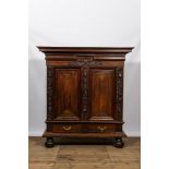 A rosewood two-door cupboard, 18/19th C.