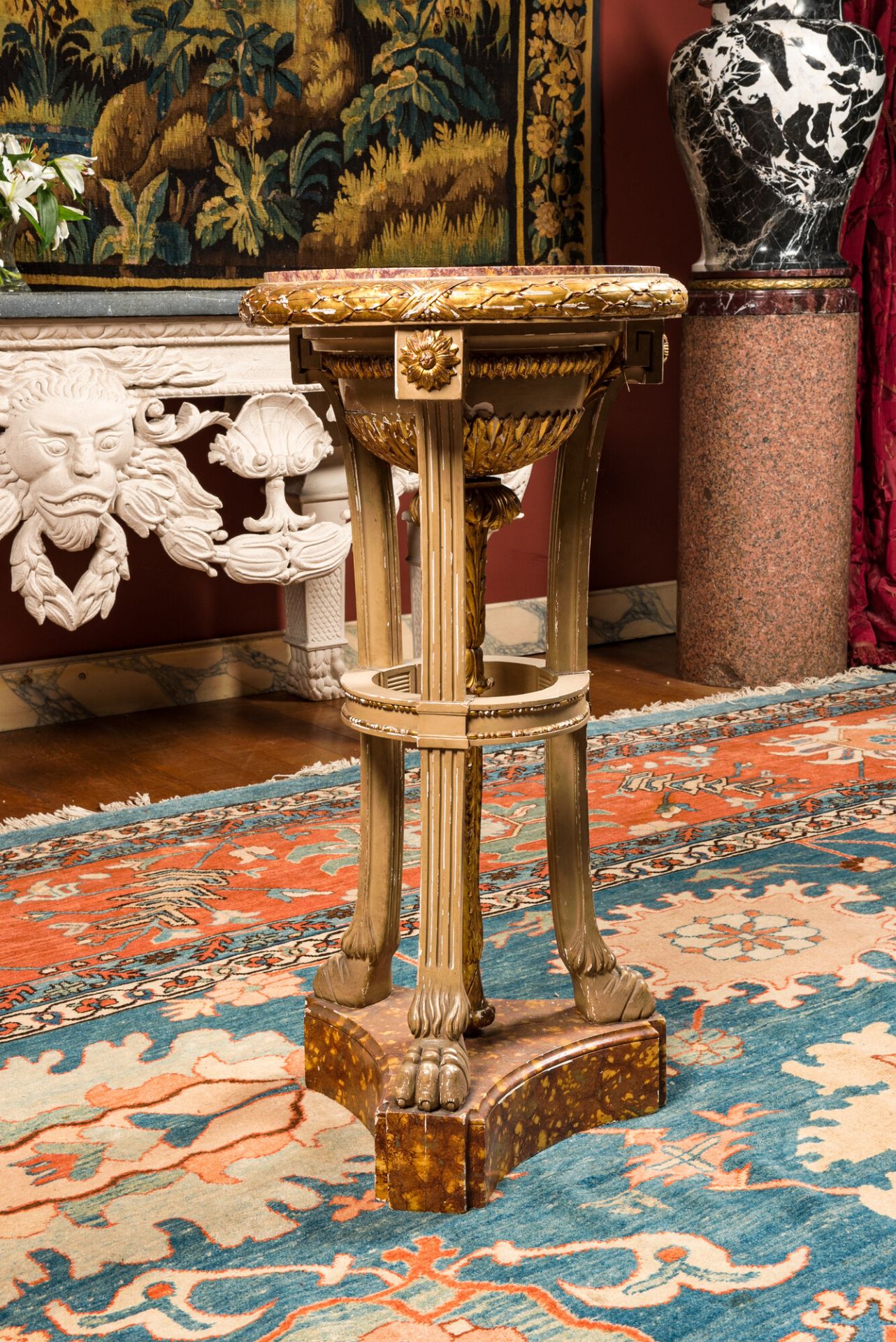 A gilt and painted wooden stand with marble top, 19th C. - Bild 3 aus 4
