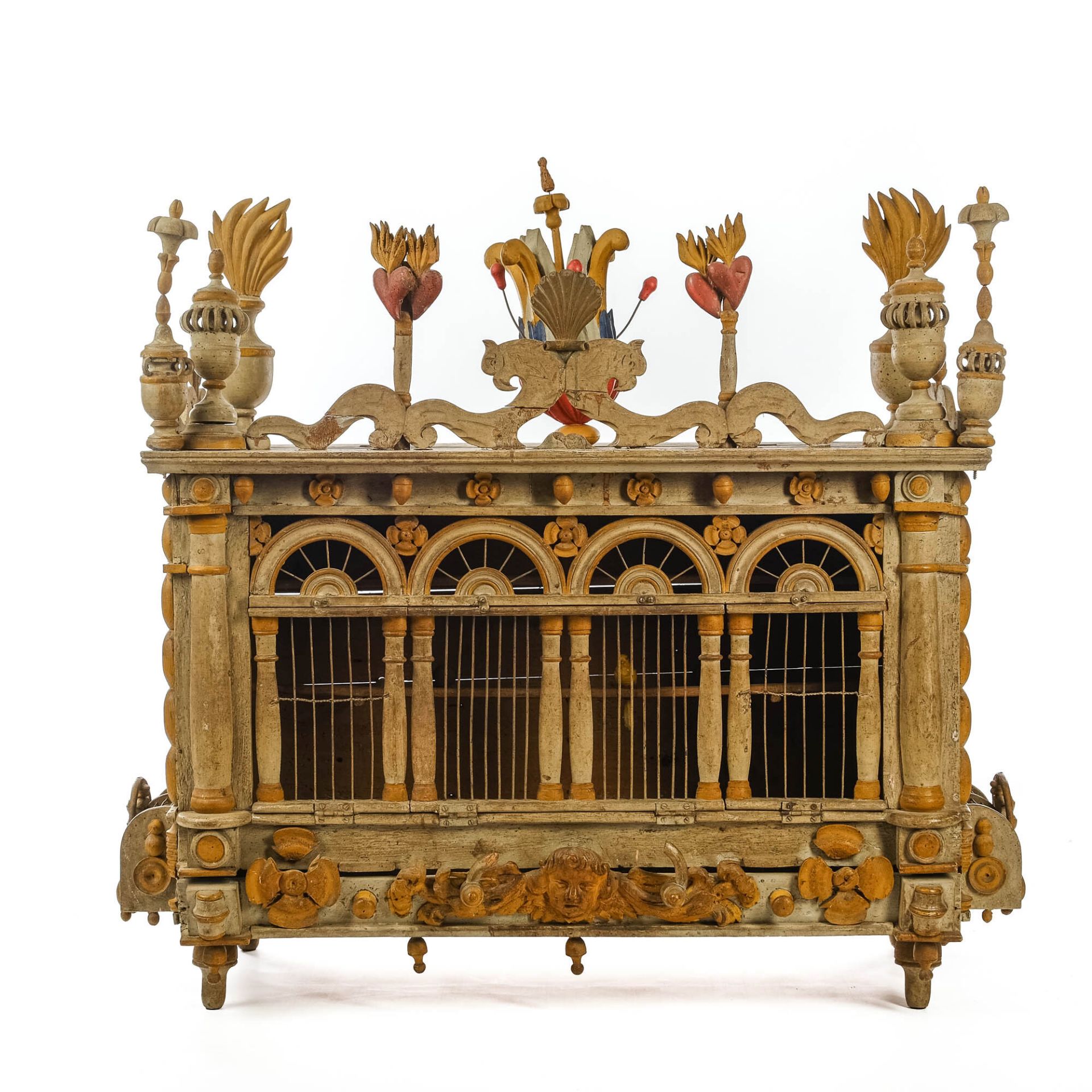 A large painted wooden birdcage, 18/19th C. - Bild 5 aus 8