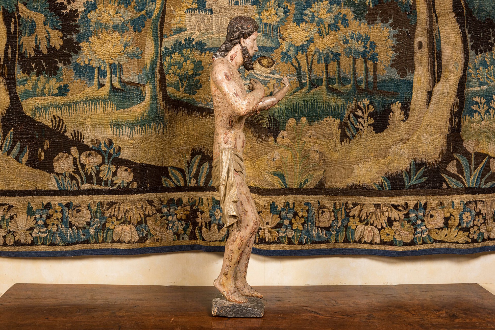 A sculpture of the scourged Christ, carved and polychromed wood, Spain or Southern Italy, 2nd half 1 - Image 2 of 6