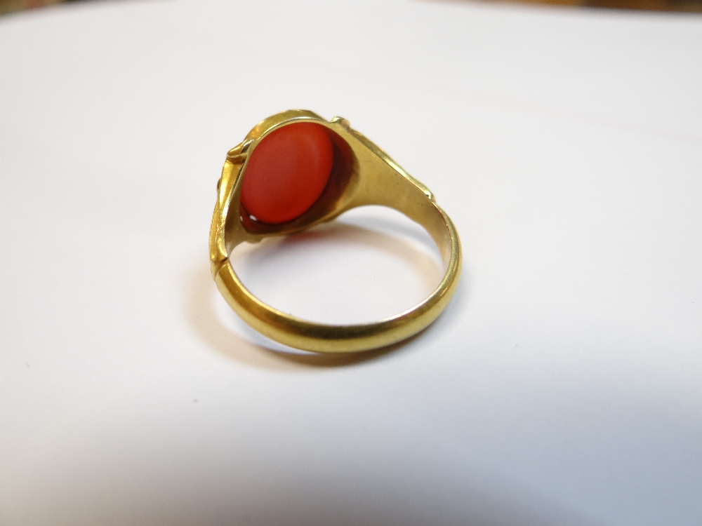 ASSORTED RINGS comprising 15ct gold sardonyx ring, together with three yellow metal rings - Image 5 of 19