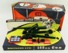 BOXED BRITAINS No. 9745 155MM FIELD GUN, comprising green military body with silver detailing, 6/7