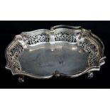 GEORGE V SILVER BASKET, Henry Wigfall, Sheffield 1913, with swing handle and shaped rectangular