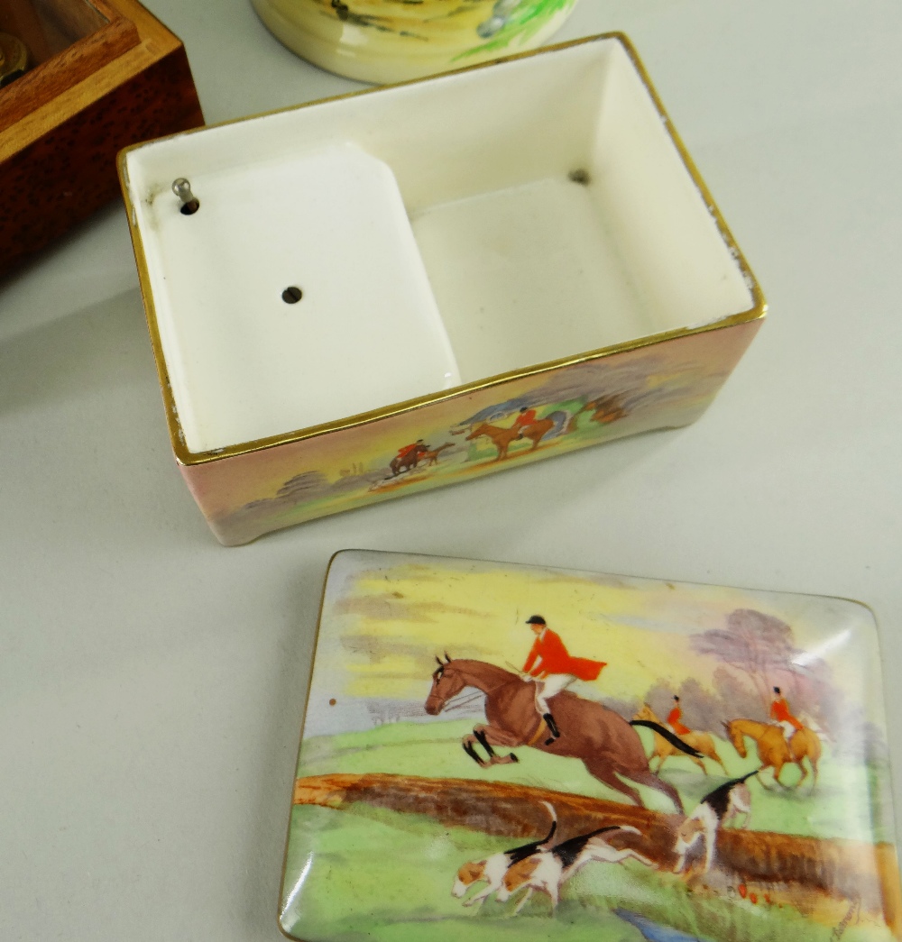 THREE MUSIC BOX COLLECTIBLES, comprising Fieldings Crown Devon Fox Hunting box & cover (music box - Image 2 of 6