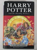 J K ROWLING, HARRY POTTER & THE DEATHLY HALLOWS BOOK - first published/first edition dated 2007 by