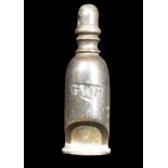 GREAT WESTERN RAILWAY CARVED HORN WHISTLE, stamped 'GWR', 7cms L