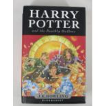 J K ROWLING, HARRY POTTER & THE DEATHLY HALLOWS BOOK - first published/first edition dated 2007 by