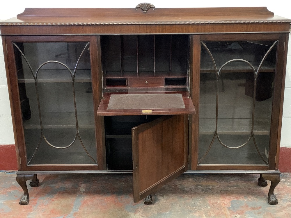 MAHOGANY CHINA CABINET having two glazed doors flanking a central drop down bureau section, 130cms - Image 3 of 4