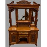 CIRCA 1900 QUALITY MAHOGANY MIRROR BACK SIDEBOARD, the upper section with three bevelled glass