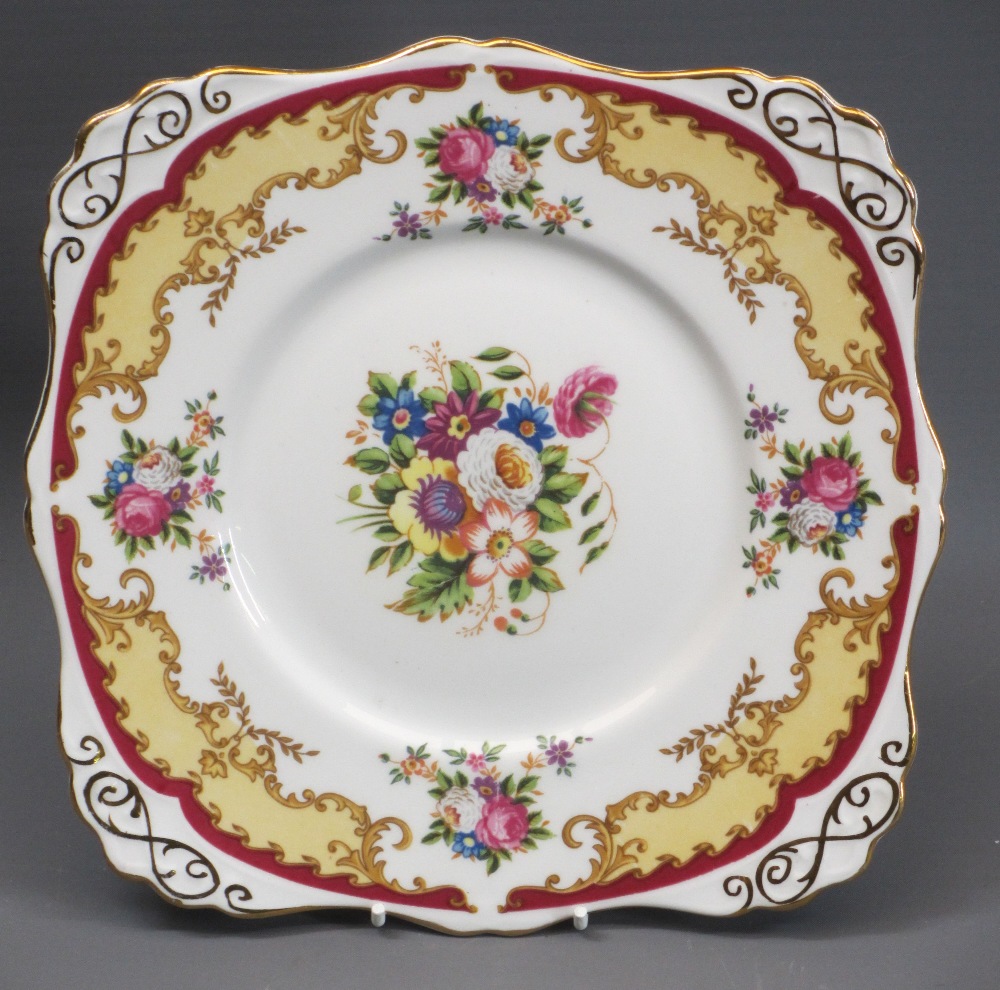 ROYAL ALBERT LADY HAMILTON PART TEASET, Chinese part teaset and a Paragon Antique Series Swansea - Image 3 of 4