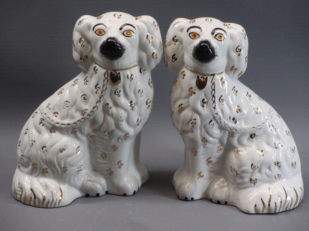 STAFFORDSHIRE POTTERY SEATED SPAINELS, A PAIR - composition playful Labrador pup ornament along with - Image 4 of 4