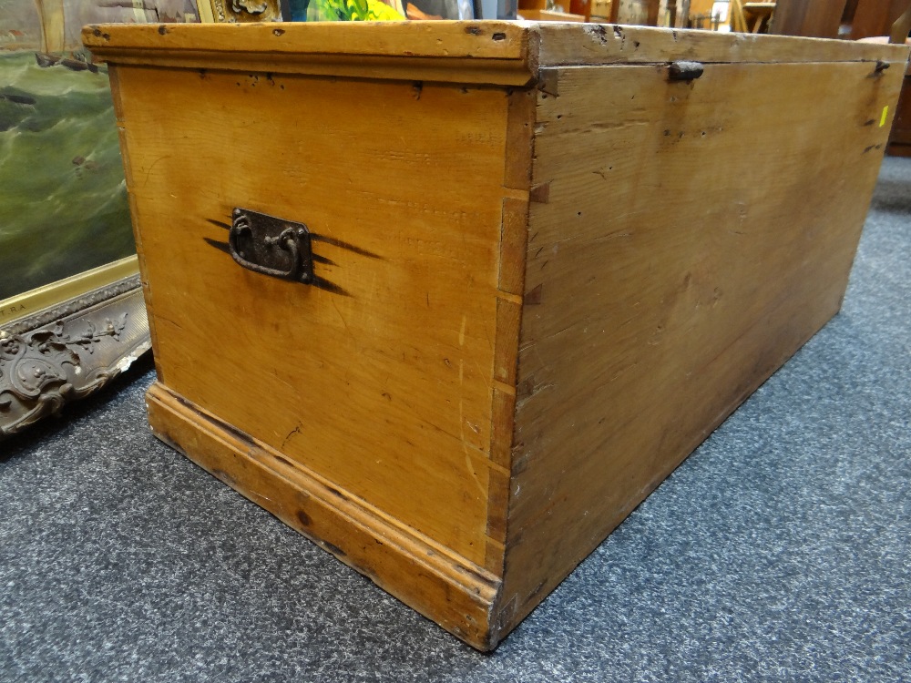 GOLDEN PINE TOOLBOX OR TRUNK, interior with candle box and lined in late Victorian newspaper, 41h - Image 9 of 24