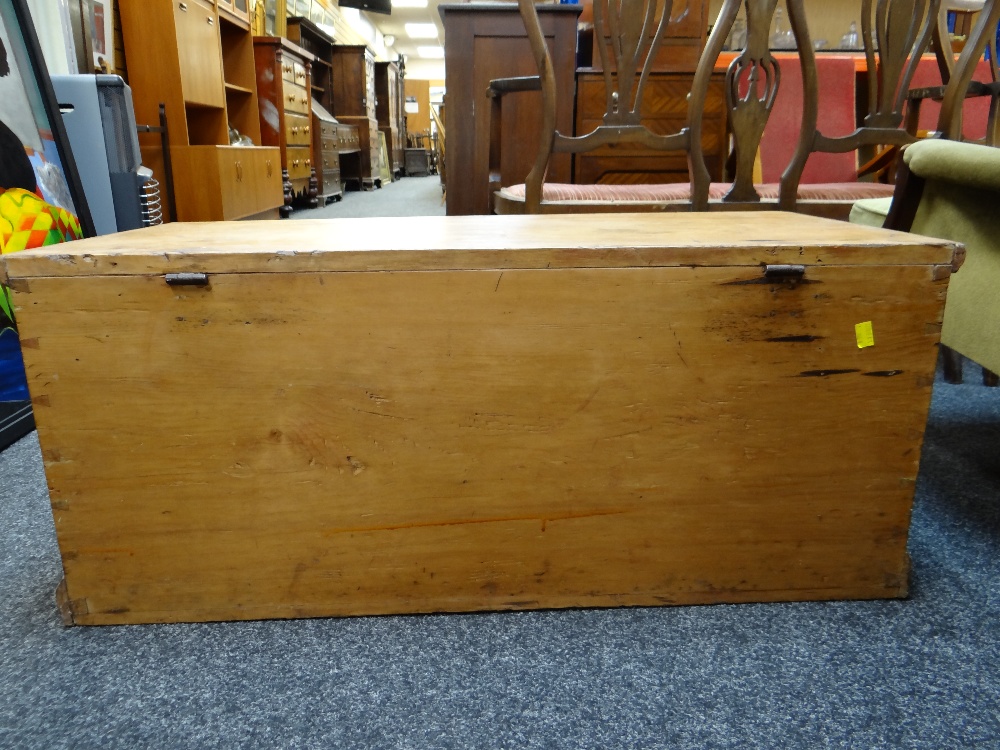 GOLDEN PINE TOOLBOX OR TRUNK, interior with candle box and lined in late Victorian newspaper, 41h - Image 10 of 24